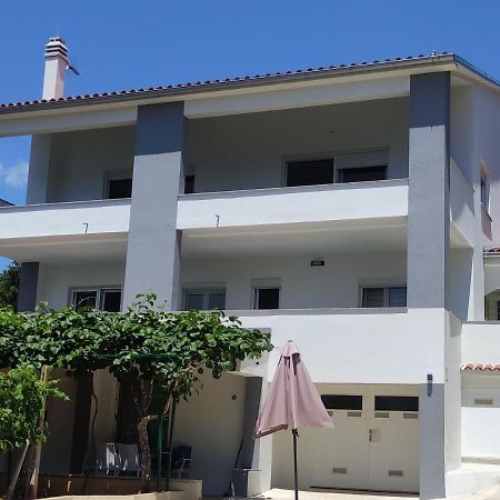 Apartman Emily, 6 Plus 2 Guests, Newly Refurbished Pula Dış mekan fotoğraf